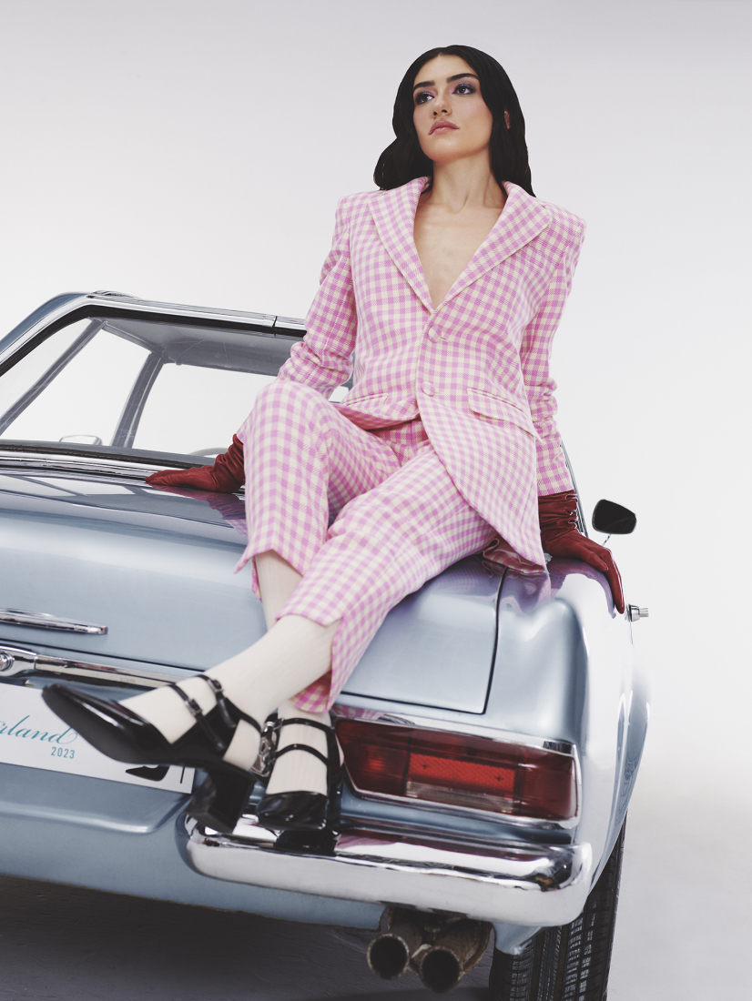 hazar_Ergüçlü_elle