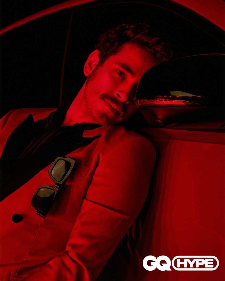 Modern Tutku: Cem Yiğit Üzümoğlu