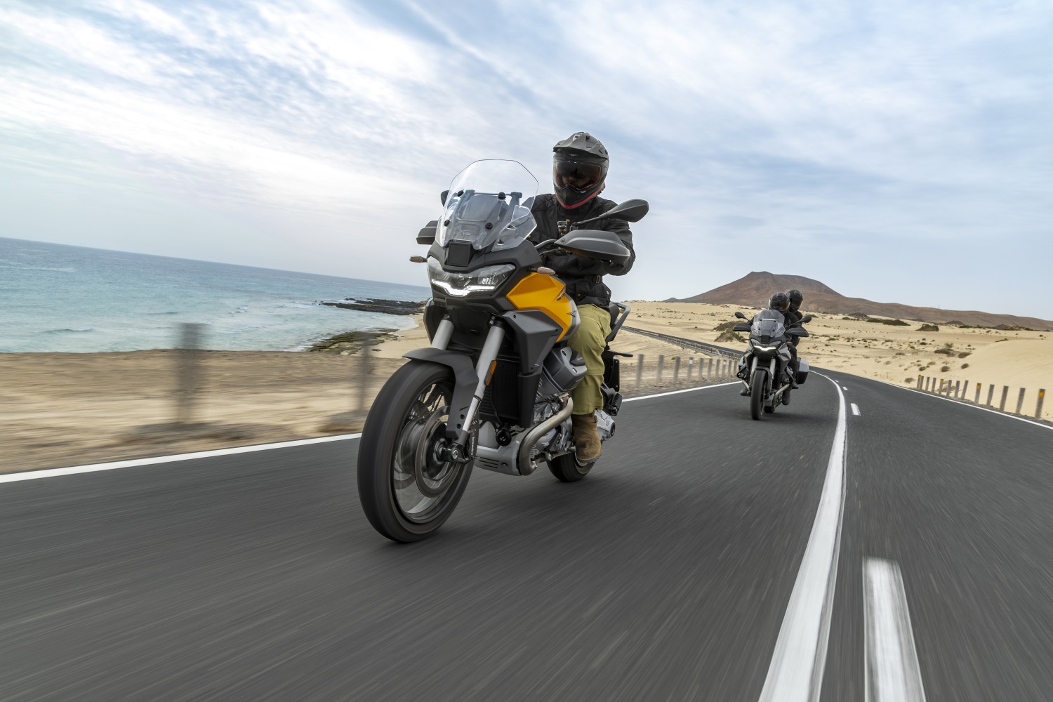 Moto Guzzi’nin Yeni Maceracısı Stelvio Motobike