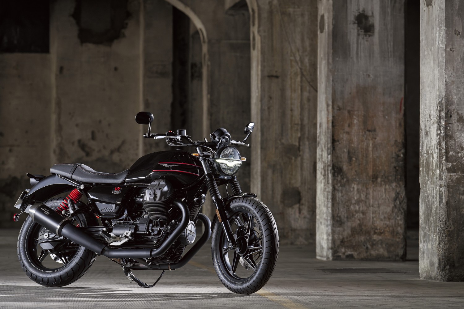 Moto Guzzi’nin Yeni Maceracısı Stelvio Motobike
