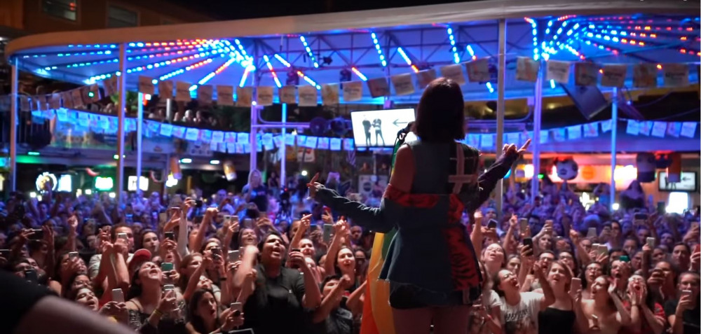 dua-lipa-new-love-gq-turkiye