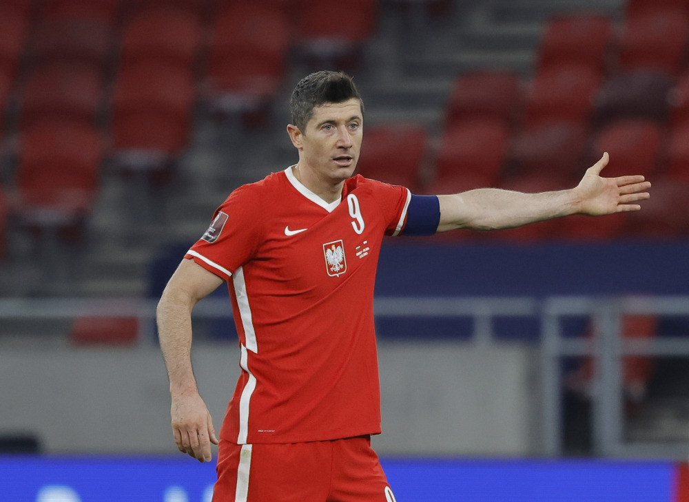 Euro-2020-e-grubu-ispanya-isvec-polonya-slovakya-robert-lewandowski-kimler-var-gq-turkiye