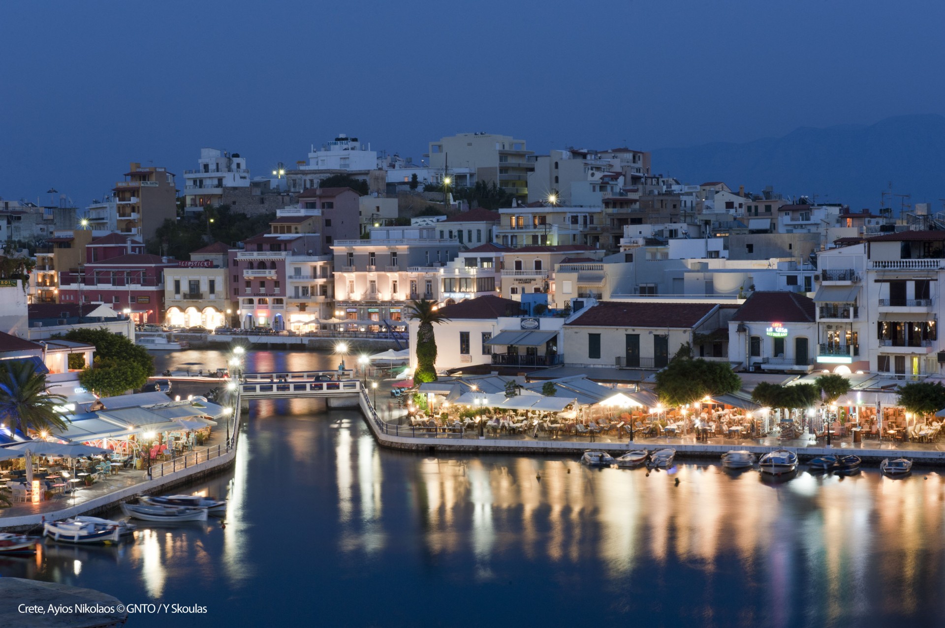 Avrupa'da Eşsiz Bir Fenomen: Yunan Adaları / Girit Adası