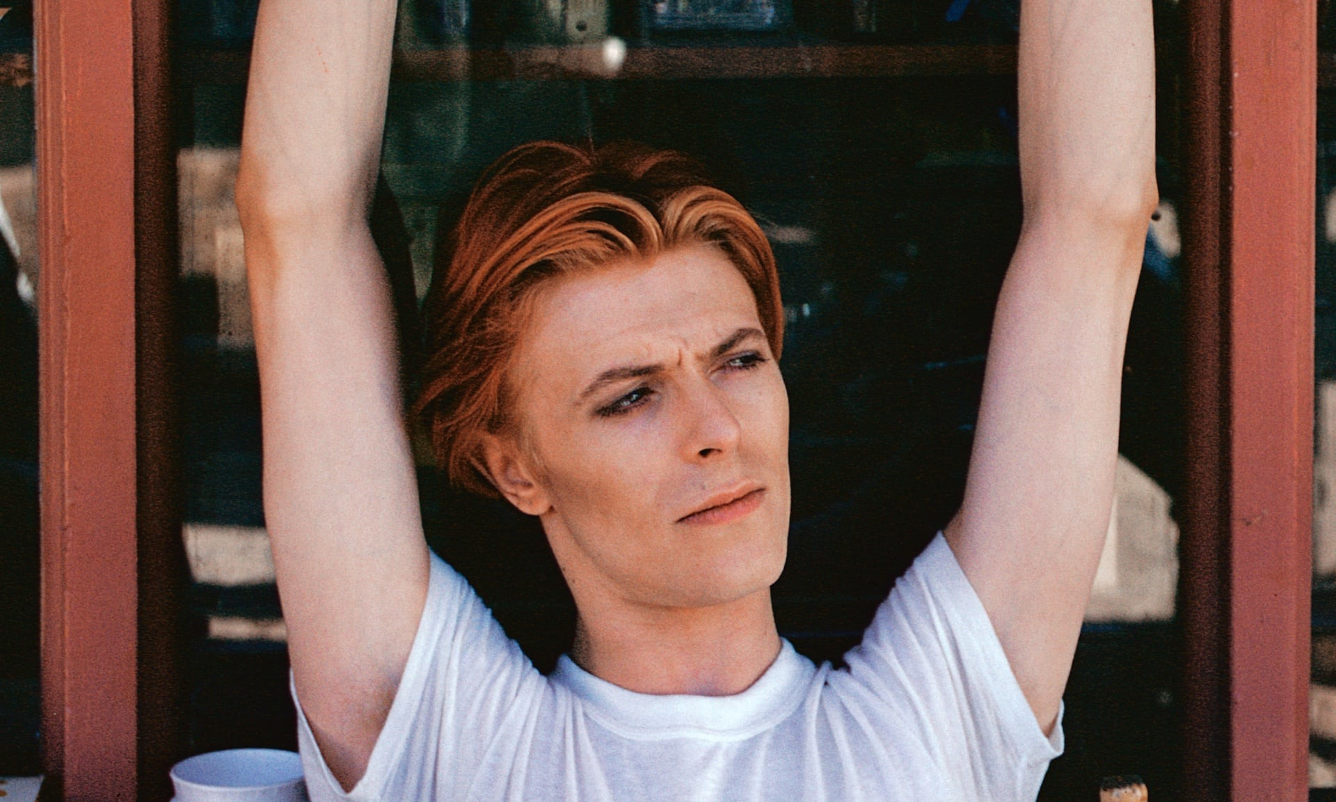 David Bowie’nin Kült Filmi Dizi Olarak Karşımıza Çıkacak!